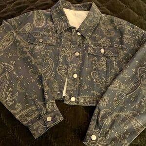 WEWOREWHAT Paisley Cropped Denim Jacket  – Size M/L